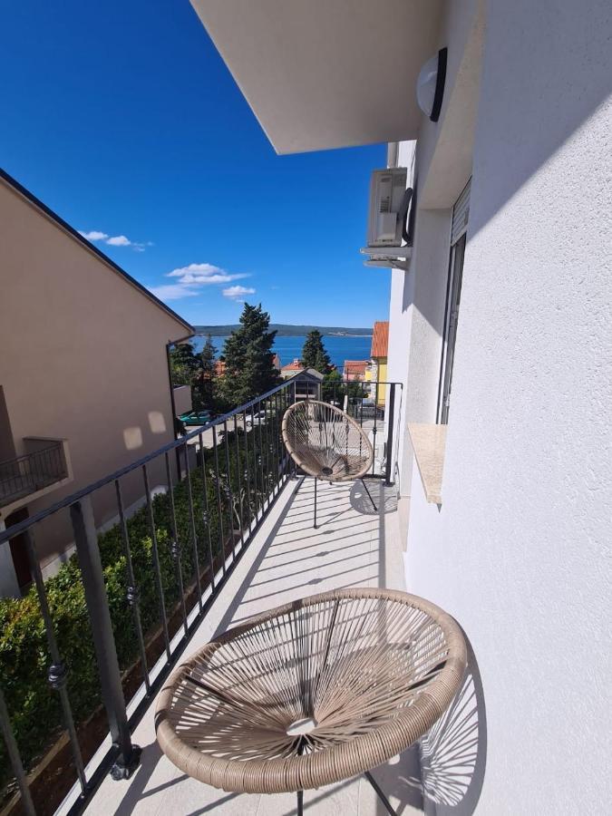 Apartments Maja Драмал Екстериор снимка