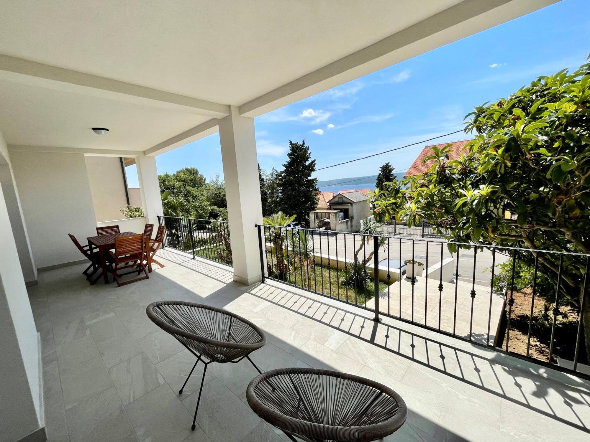 Apartments Maja Драмал Екстериор снимка