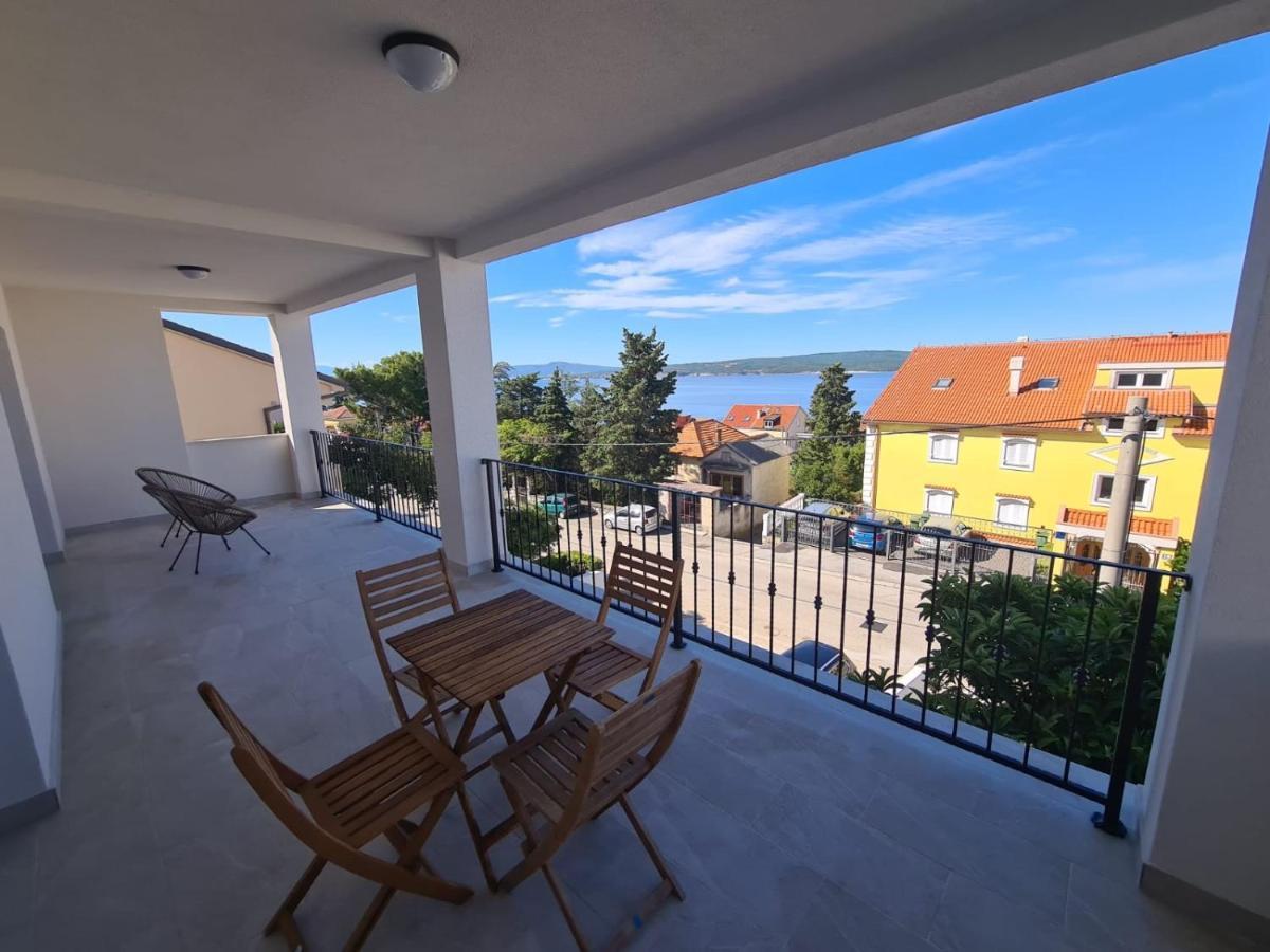 Apartments Maja Драмал Екстериор снимка